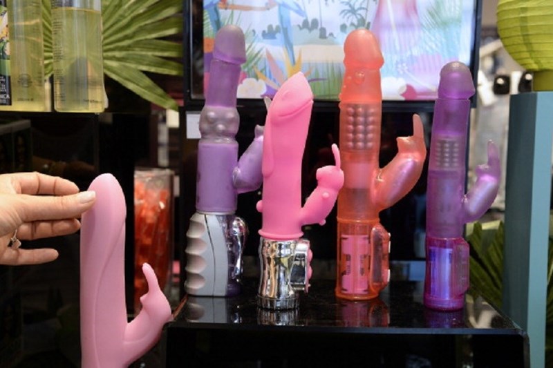 Vibrador esgotou após crítica de mulher na Amazon