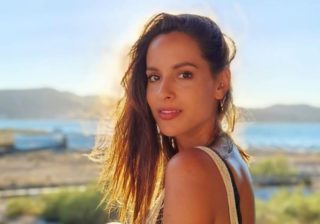 Mariana Monteiro ‘aquece’ redes sociais em biquíni