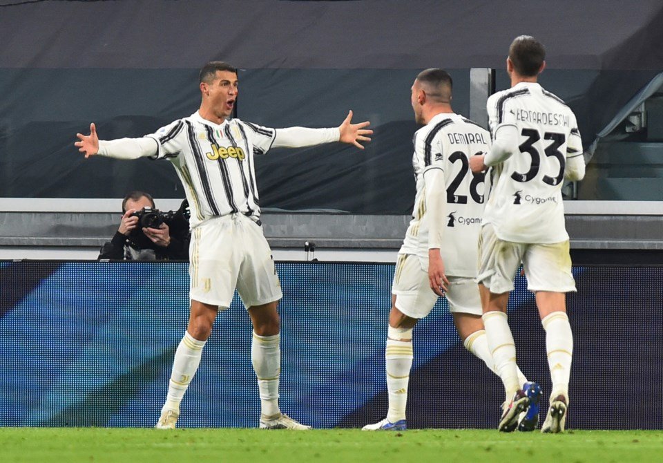 CRISTIANO ARRUMOU COM A PARTIDA EM 5 MINUTOS ❗❗👏 (VÍDEO)