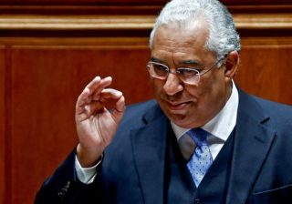 António Costa anuncia NOVAS medidas para escolas