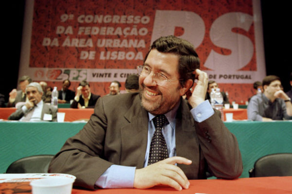 MORREU FIGURA HISTÓRICA DO PS E DA POLÍTICA
