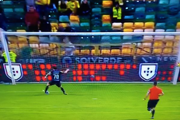 Tondela empata em Paços