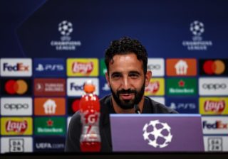 Sporting goleia na Alemanha