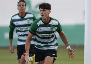 Sporting ESMAGA Marselha